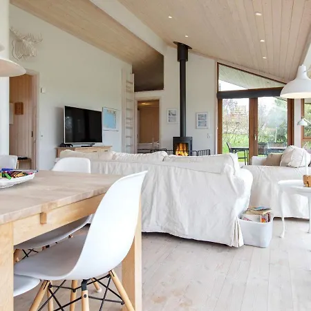 Vakantiehuis 4 Star Holiday Home In Rude *